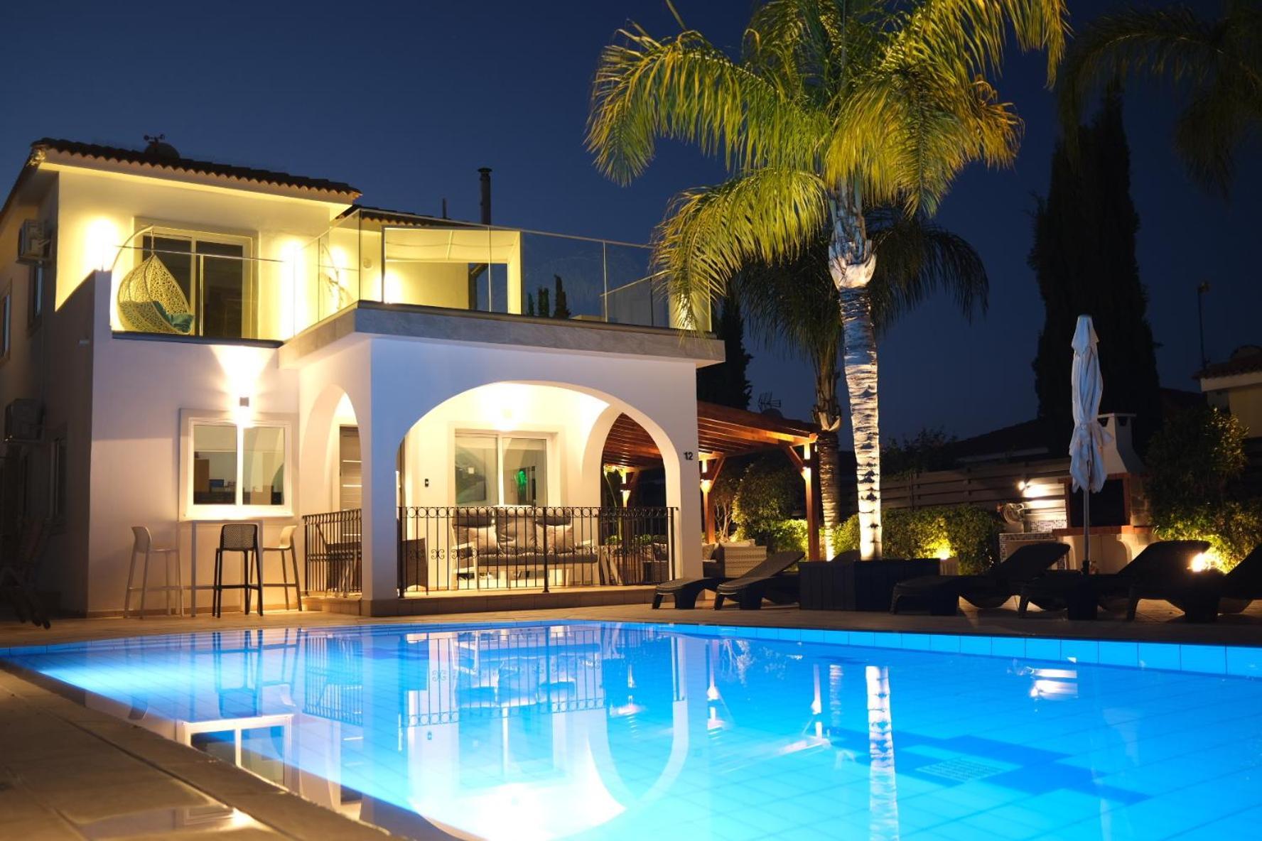 Sunset Villa Private Complex Heated Pool 圣纳帕 外观 照片