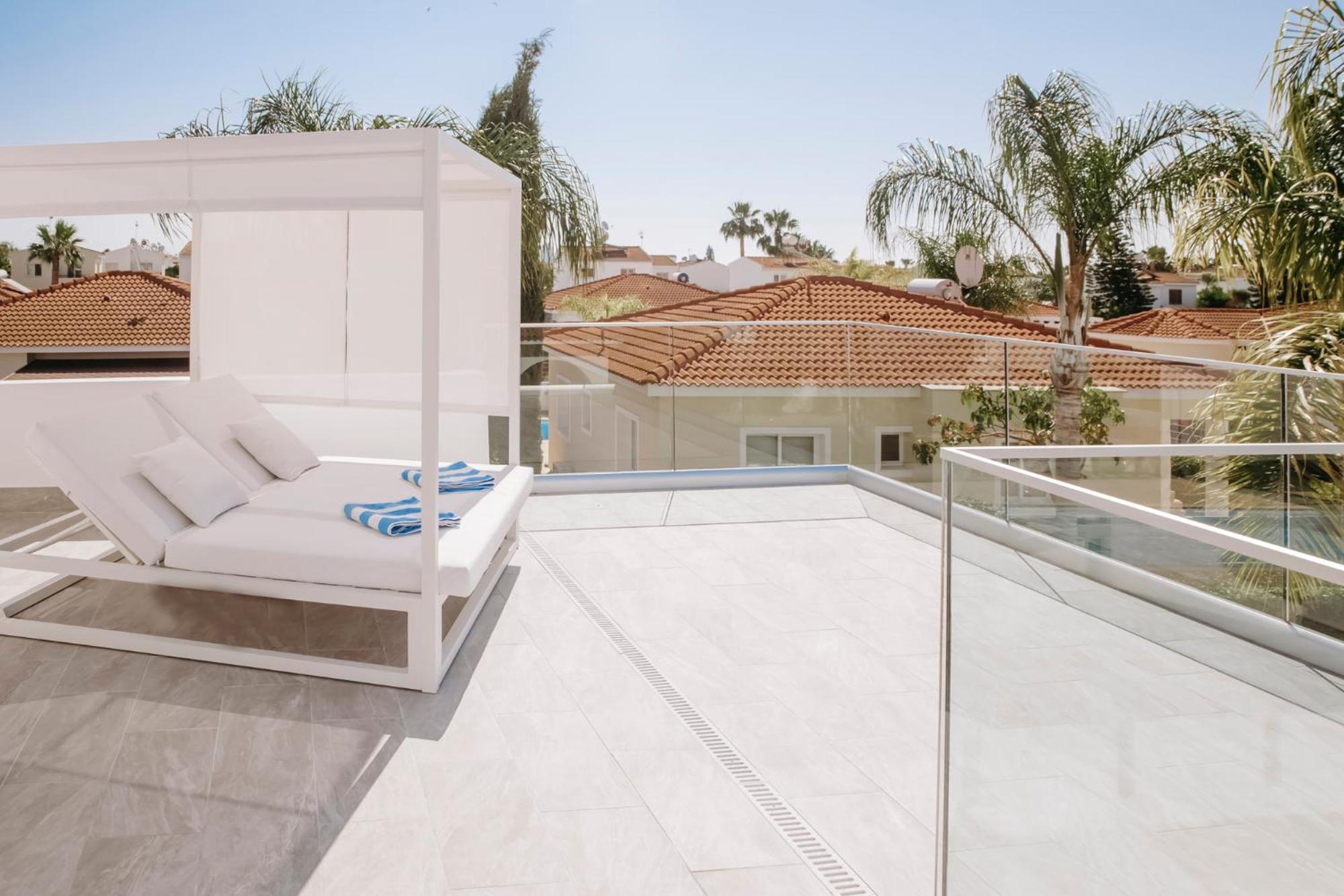 Sunset Villa Private Complex Heated Pool 圣纳帕 外观 照片
