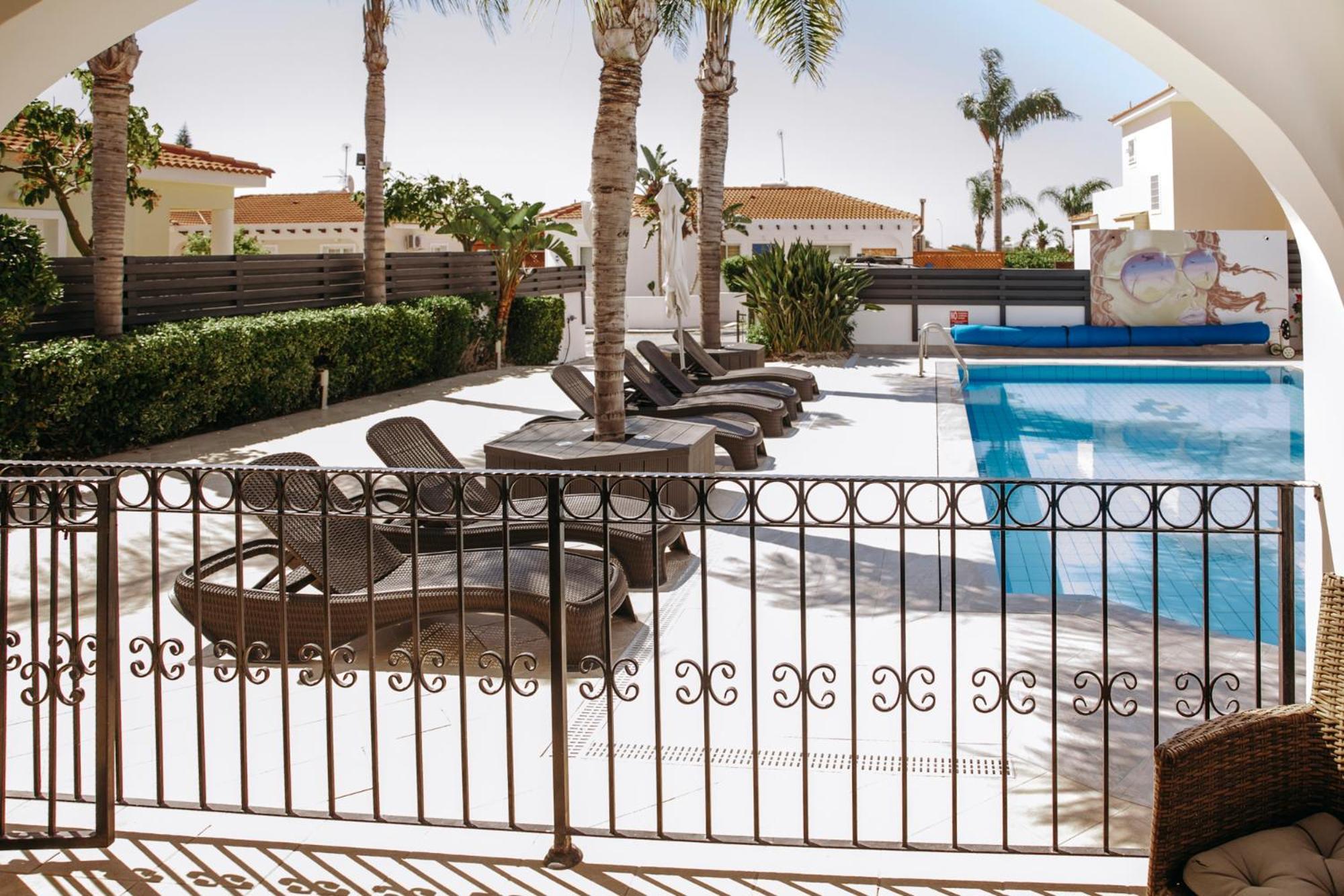 Sunset Villa Private Complex Heated Pool 圣纳帕 外观 照片